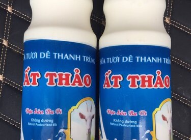Ủng hộ sữa chua ất thảo Ba Vì - Tươi ngon hấp dẫn từ sữa chua dê