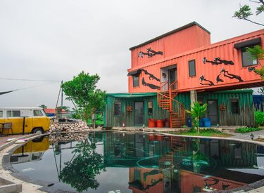 Ngôi nhà sặc sỡ ở Ba Vì