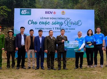 Bidv Ba Vì: Gắn kết với sự phát triển kinh tế và chăm sóc cộng đồng