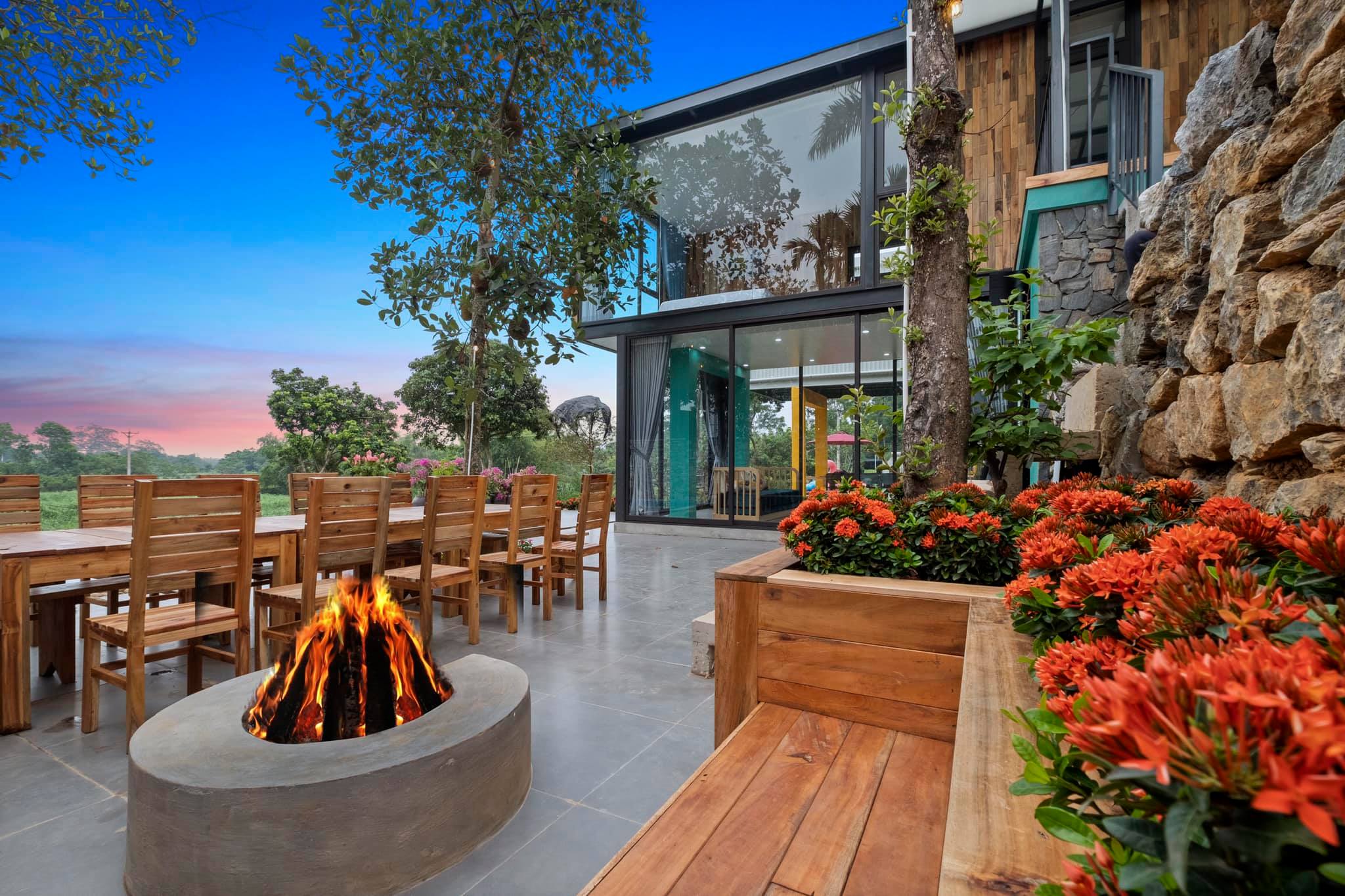 Review Eira House - Homestay ở Ba Vì - miniBreak