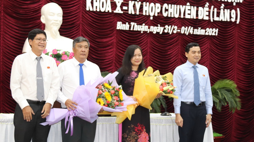 Phê chuẩn Phó Chủ tịch UBND tỉnh Bình Thuận